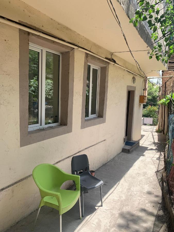 Hostel 耶烈万 外观 照片