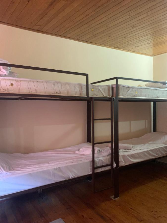 Hostel 耶烈万 外观 照片