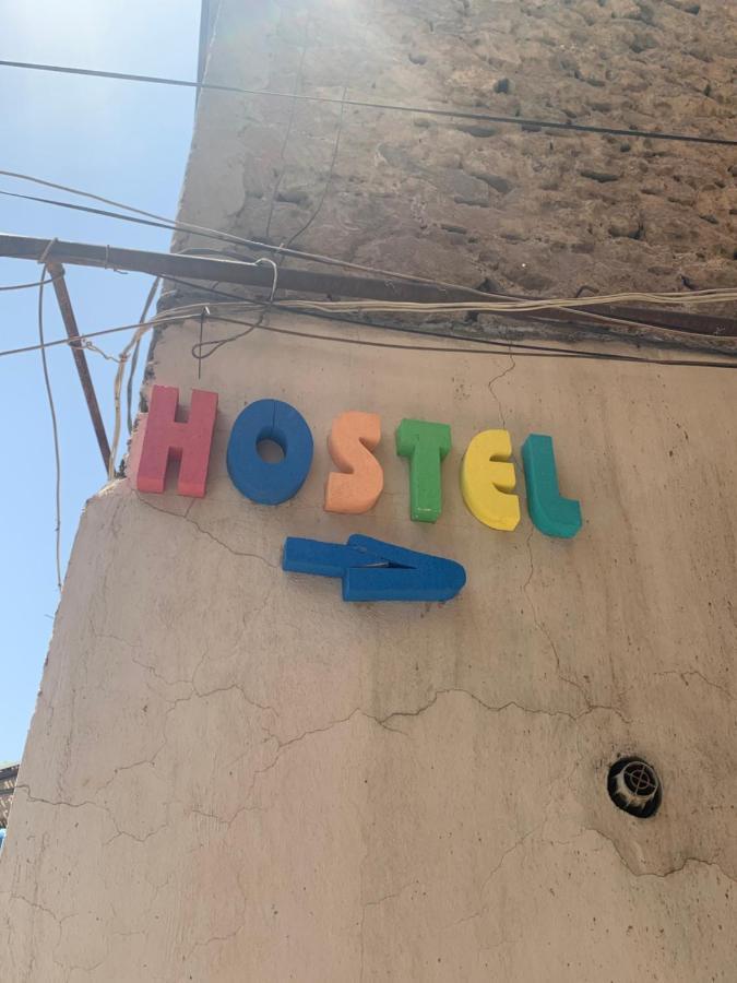 Hostel 耶烈万 外观 照片
